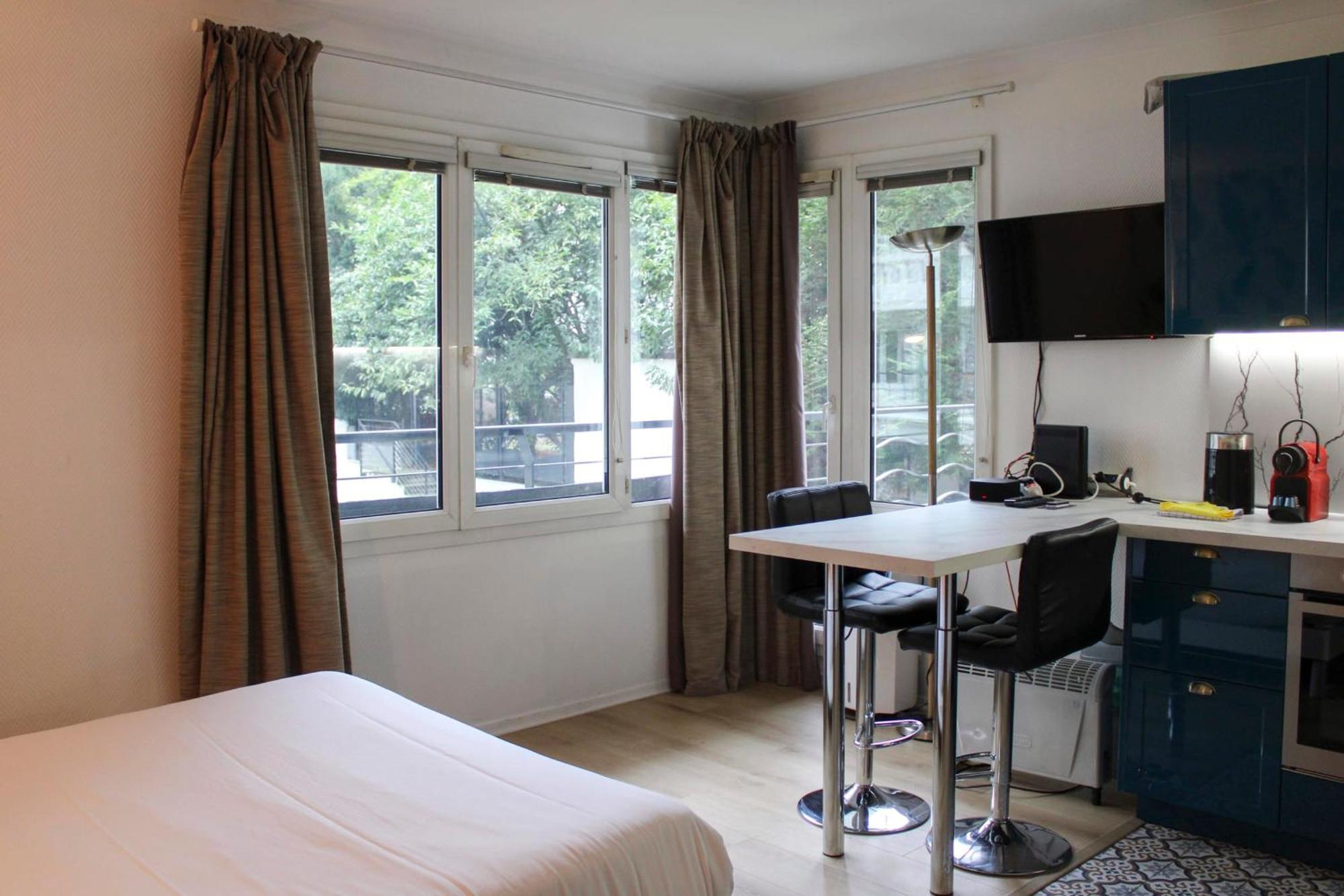 Bright Studio Of 29M With Wifi Near Paris Issy-les-Moulineaux Buitenkant foto
